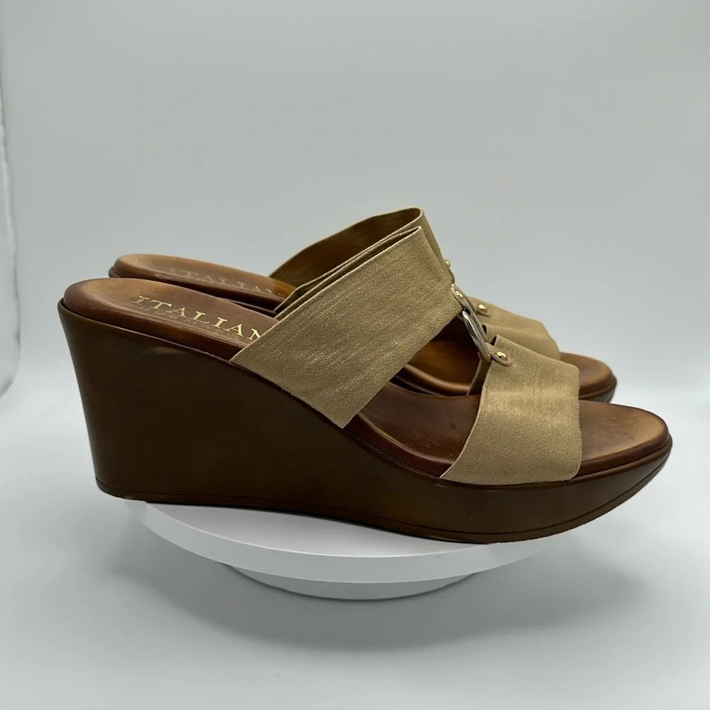ITALIAN SHOEMAKERS Gold Strap Wedge Sandals, Size 8.5
